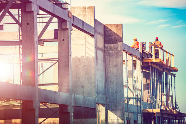 Best Custom Concrete Contractor  in Legend Lake, WI