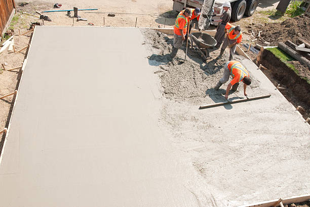 Best Concrete Repair Services  in Legend Lake, WI